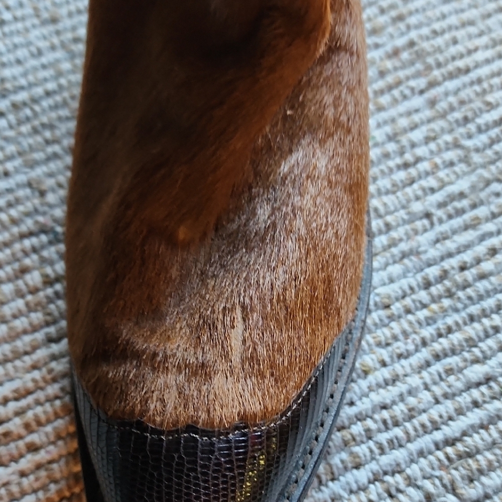 Tony Lama Brown Leather Cowboy Boots - Picture 5 of 16
